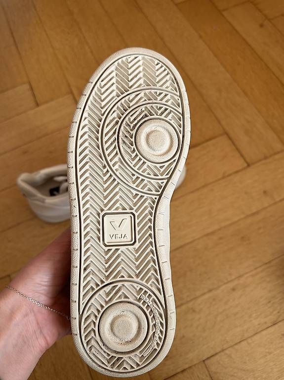 Veja Scarpe da donna: Veja Schuhe weiss Gr. 38 – Usato da Zürich venduto da sin_q2m2 3