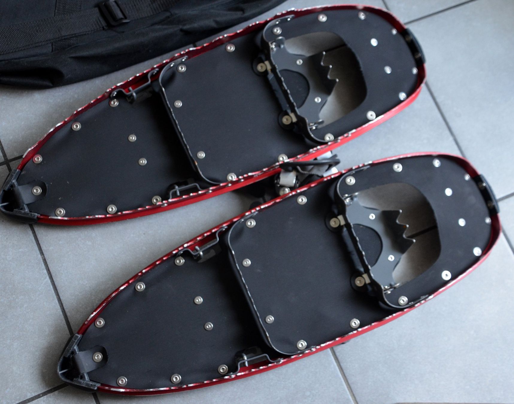Scarpe da uomo: F2 Schneeschuhe / Raquettes à neige – Usato da Collonges venduto da arashee 6