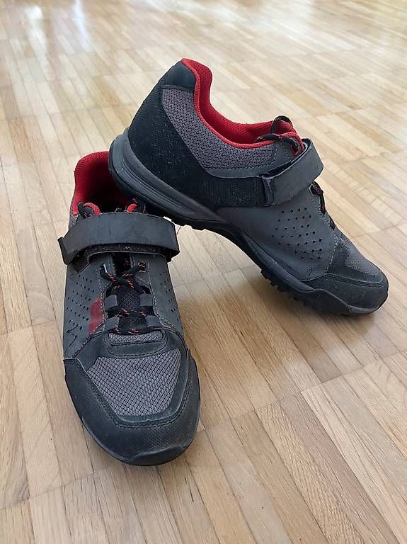 Veloplus Scarpe da uomo: Veloplus Klickschuhe Grösse 44 – Usato da Seuzach venduto da nic_ps9m