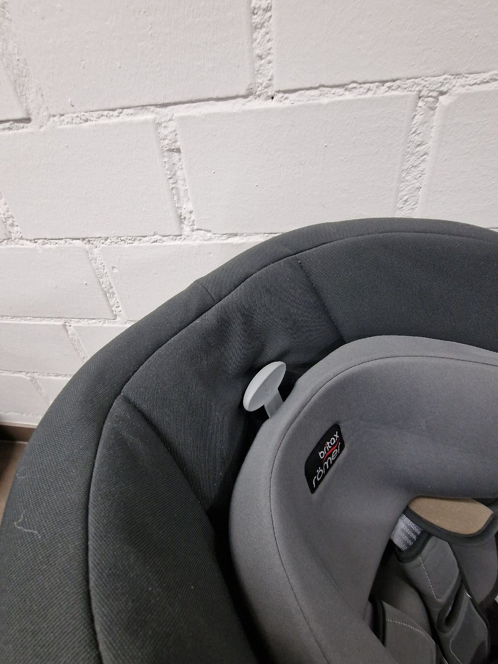 Britax Römer Auto-Kindersitze: Britax Römer King 2 LS – Gebraucht aus Fraubrunnen von Skd 2