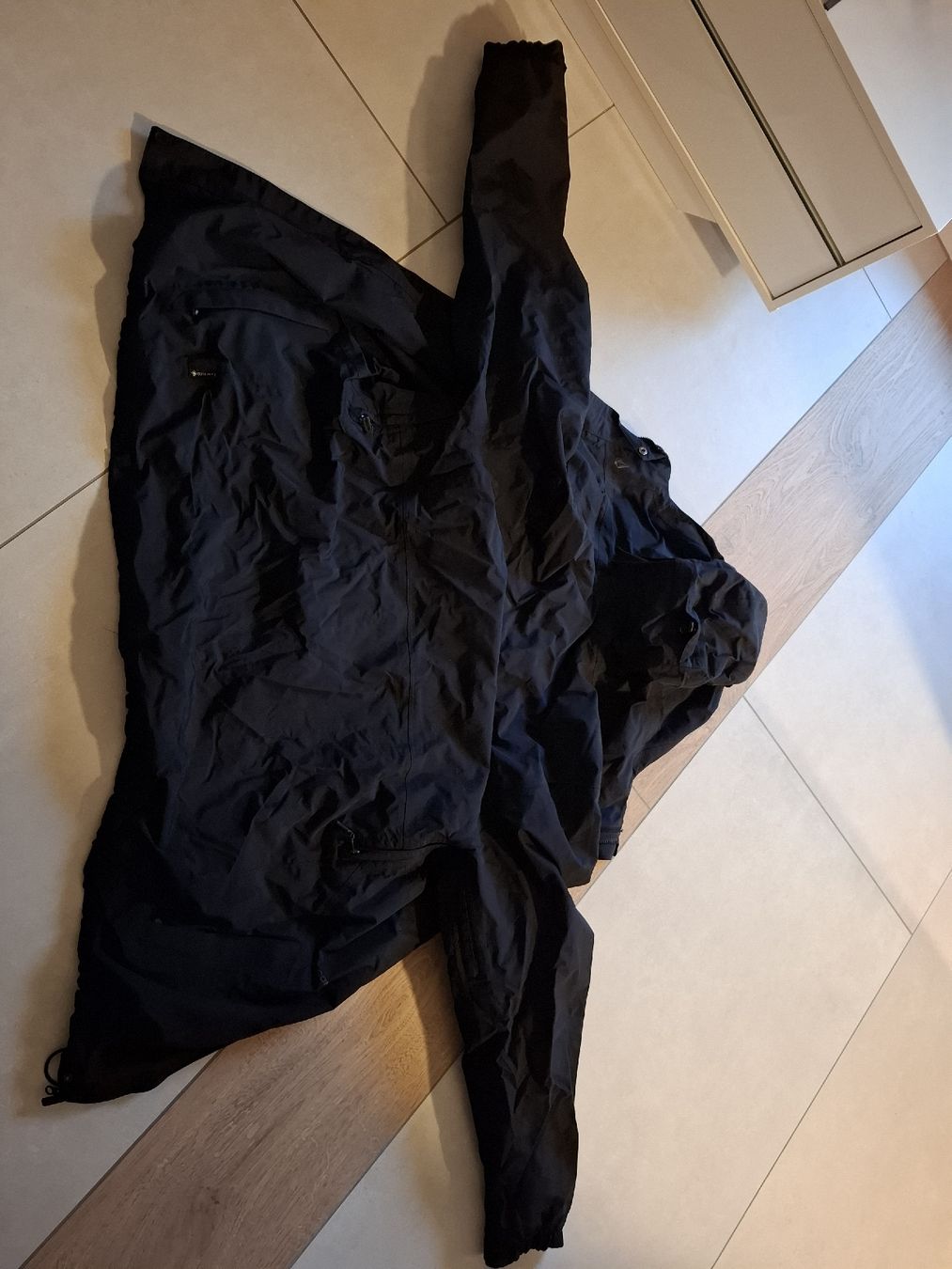 Volcom Giacche: Volcom L Gore Snowboardjacke gr. L – Nuovo (secondo la descrizione) da Läufelfingen venduto da pro_z79n 4