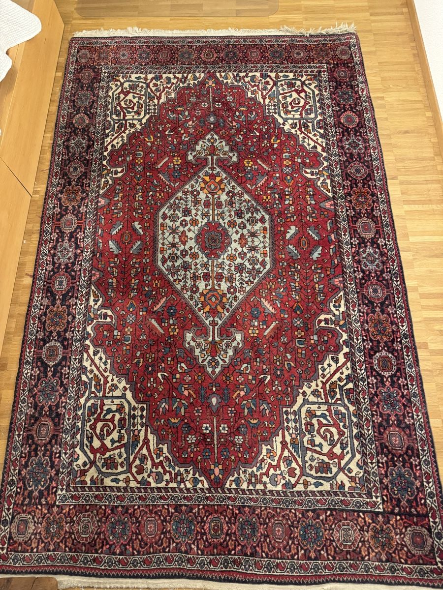 Tapis: Schwerer, echter Teppich 225 × 138 cm – D'occasion à St. Gallen par sch_th5c 1