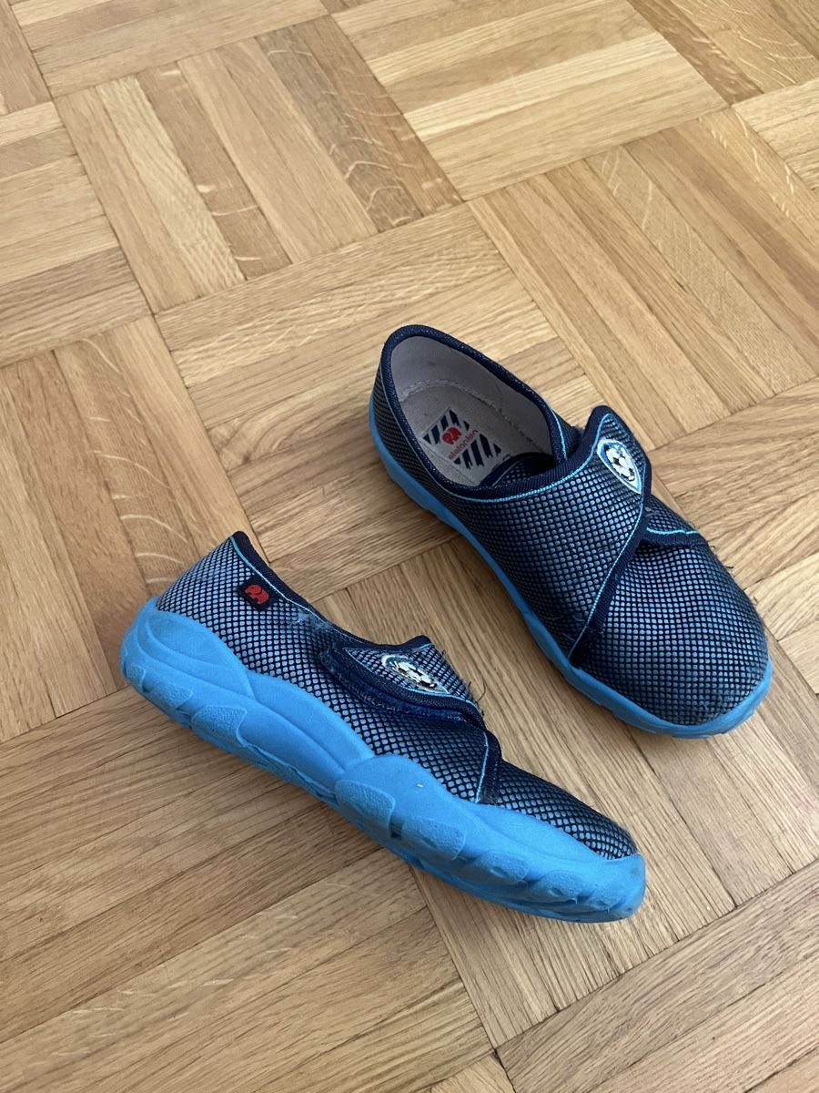 Chaussures garçon: Pantoufles Elefanten size 27 – D'occasion à Bellevue par utilisatratice