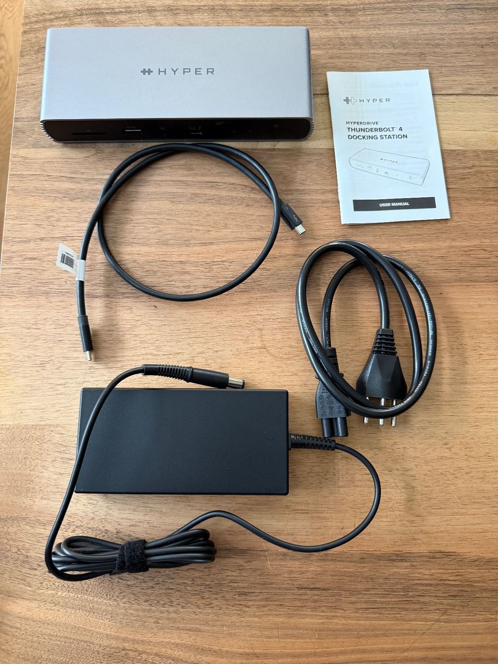 Targus Dockingstation: Thunderbolt 4 Docking Station – Neu (gemäss Beschreibung) aus Thun von Uluru95