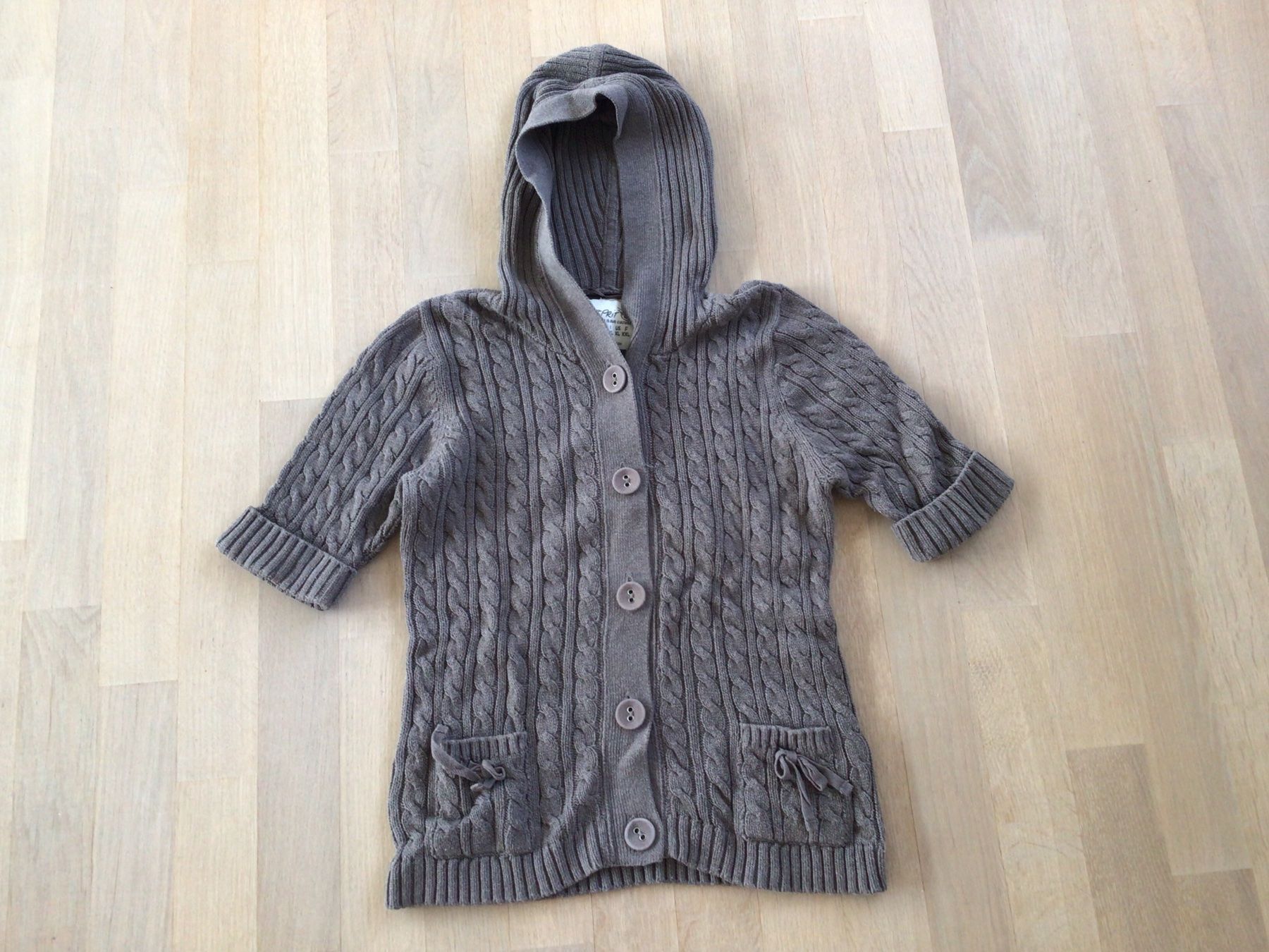 Esprit Maglioni & Felpe: Pullover – Usato da Ettingen venduto da gaggalari