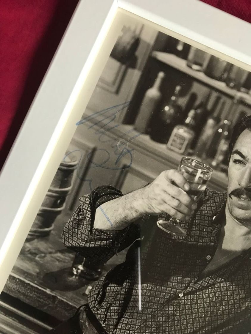Autogramme: ANTHONY QUINN - handsigniertes & eingerahmtes Grossfoto COA – Gebraucht aus Stallikon von Hollywood7 1