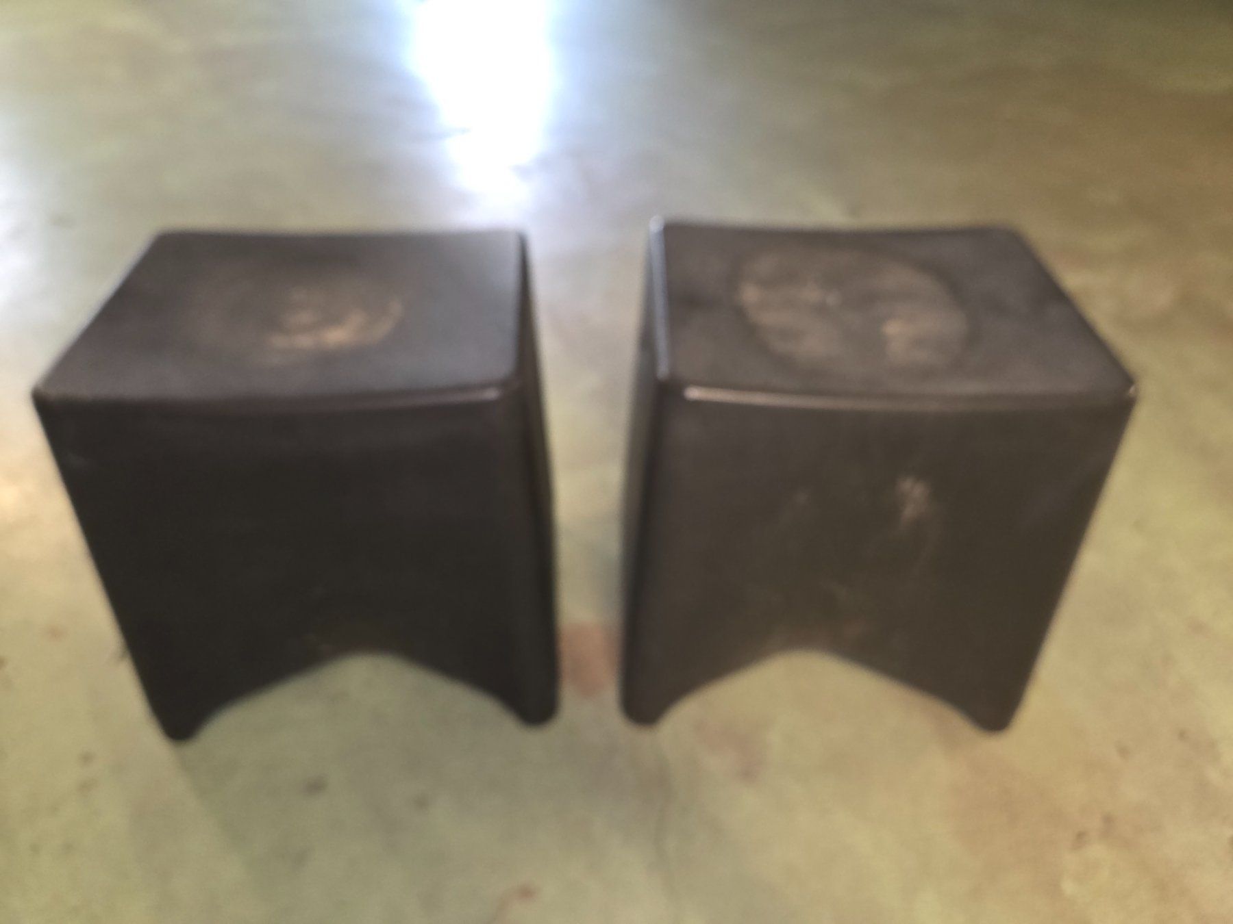Hocker: Rumble stool KIAN tabourets noirs – Gebraucht aus Fribourg von pelusa78