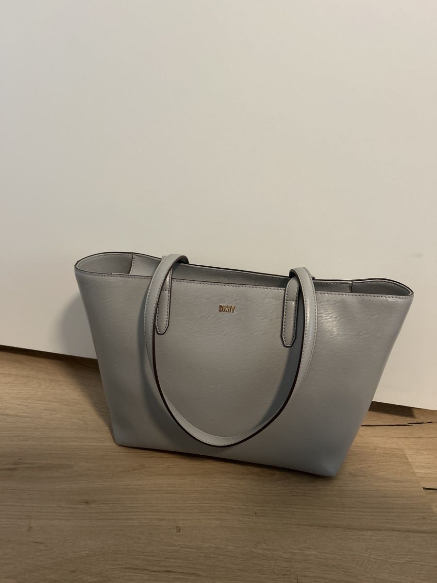 DKNY Taschen für Damen: DKNY Grey Tote Bag – Gebraucht aus Binningen von zcm8