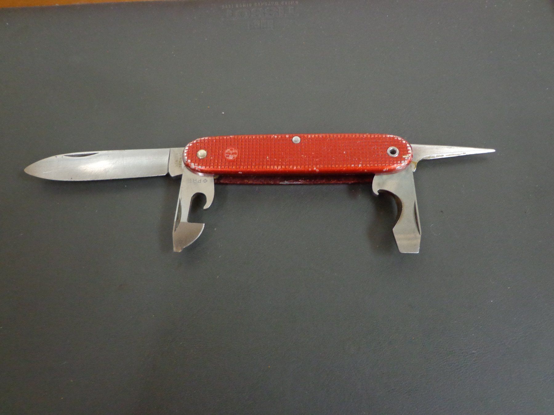 Wenger Taschenmesser: Rotes Armeesackmesser Wenger Jg. 63 – Gebraucht aus Zofingen von goezi 1