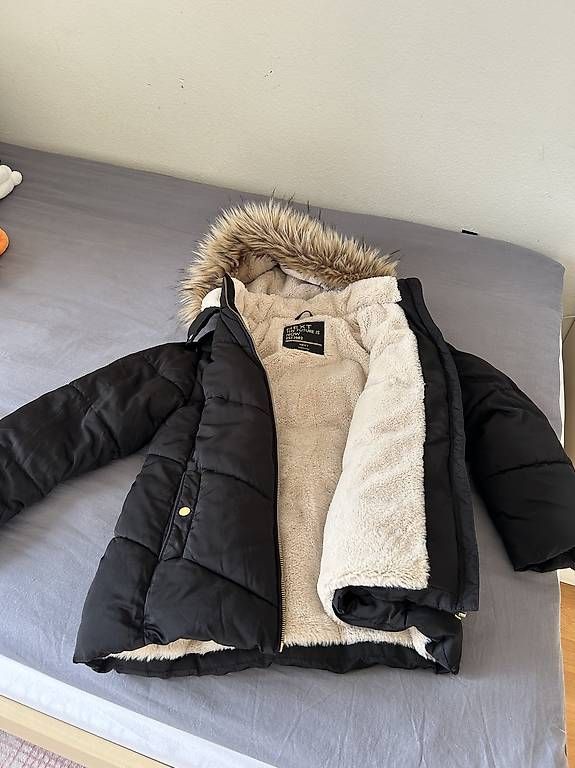 Giacche: Winter Jacke  – Usato da Zürich venduto da kuebra.blk 2