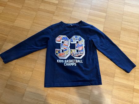 Cooles Langarmshirt mit Basketball Motiv, Grösse 110 🏀