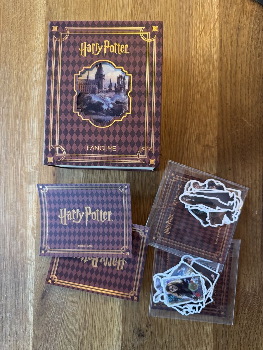 Libri: Harry Potter Fan Bundle – Nuovo e nell'imballaggio originale da Weisslingen venduto da lar_r9qr 4
