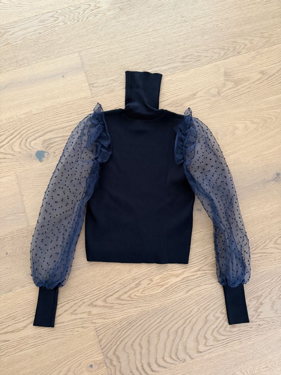 Zara Maglioni & Felpe: Schicker Rollkragenpullover mit Tüllärmel, Grösse S – Usato da Richterswil venduto da KAYLEIGH_77