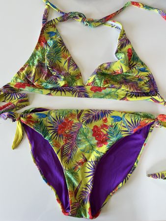 Lotto di 5 costumi da bagno donna