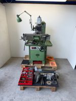 Universalfräsmaschine Aciera F3 mit Zubehör