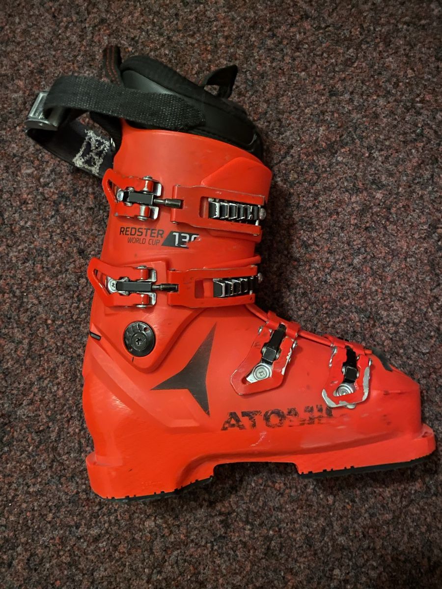 Atomic Scarpe per ragazzi: Atomic Skischuhe – Usato da Arosa venduto da Fabinho40 2