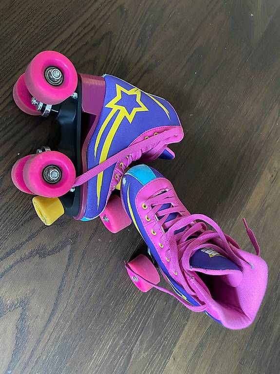Patins à roul. & inline: Rollschuhe Bliss Gr. 33 – D'occasion à Muri b. Bern par dindlerothler 2