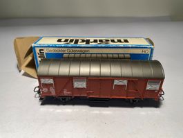 Märklin Gedeckter Güterwagen DB Braun, AC-Achsen