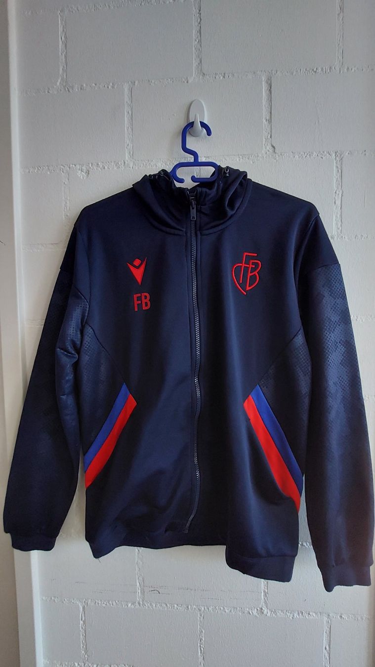 FC Basel Giacche: FCB FC Basel Trainingsjacke Gr. M – Usato da Hedingen venduto da Turicun25 2