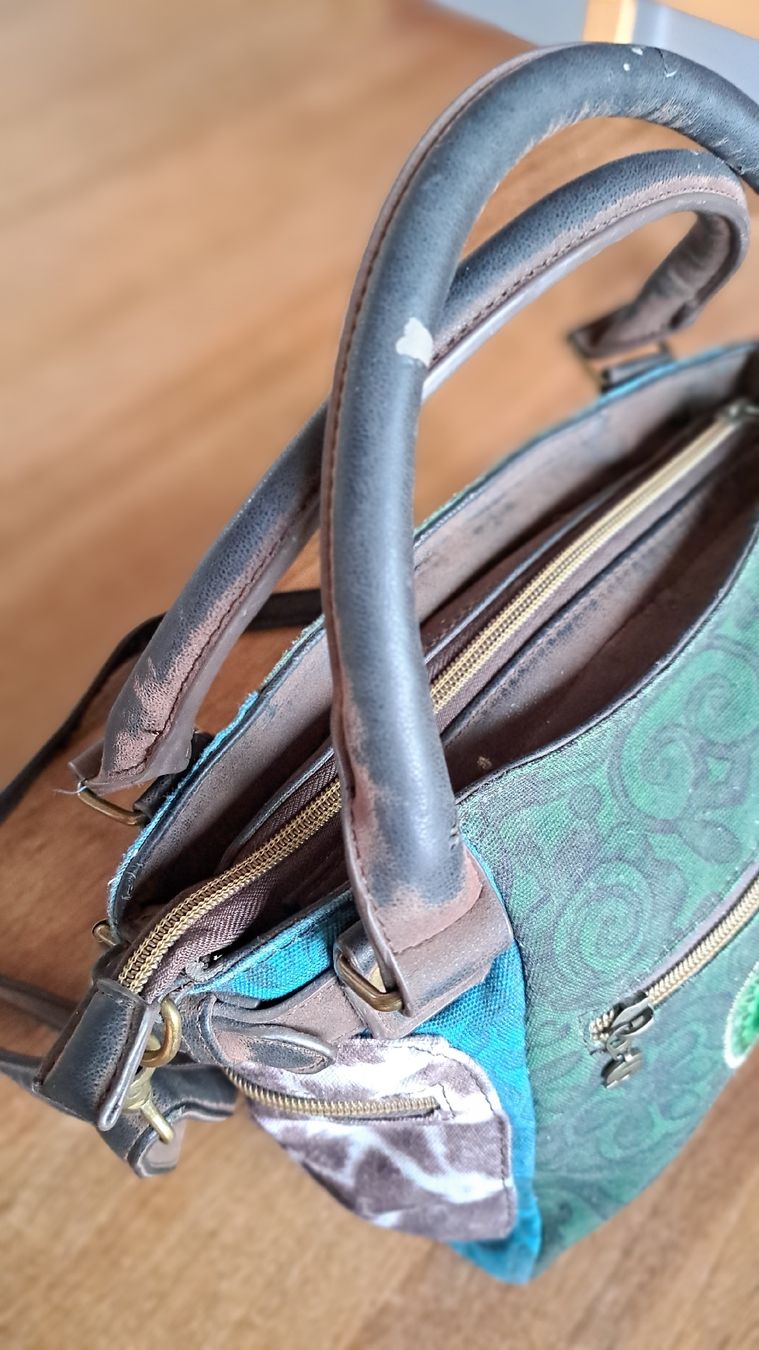 Desigual Sacs femmes: Desigual Handtasche, gebraucht – D'occasion à Bern par Jespah 6