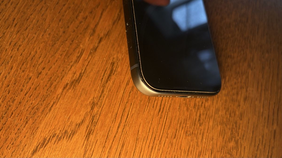 Apple Telefoni cellulari / Smartphones: iPhone 17 Pro 1TB – Usato da Basel venduto da ody_5lxt 6