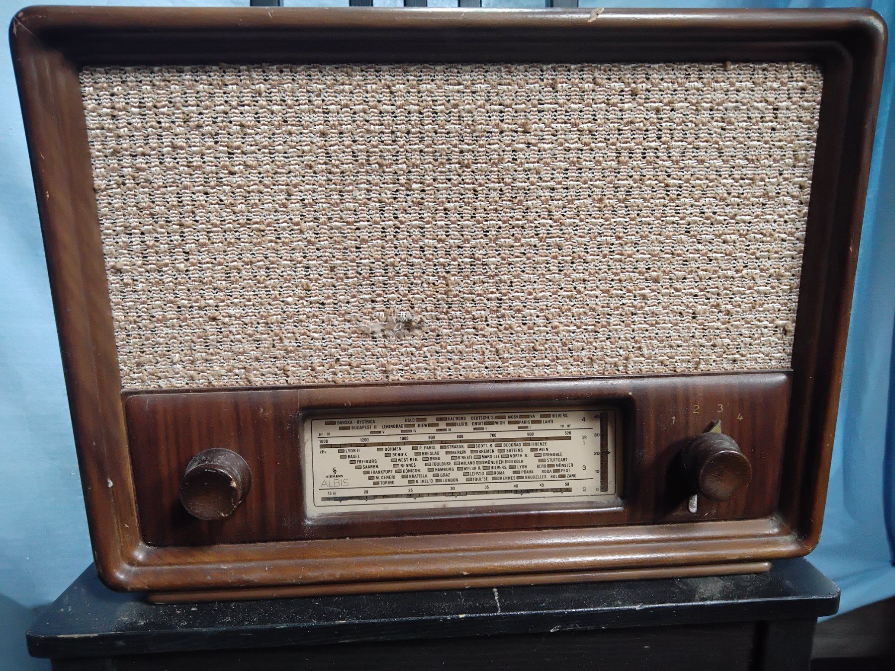 Radios: Albis 453 – Défectueux à Nuglar par lampa-radio