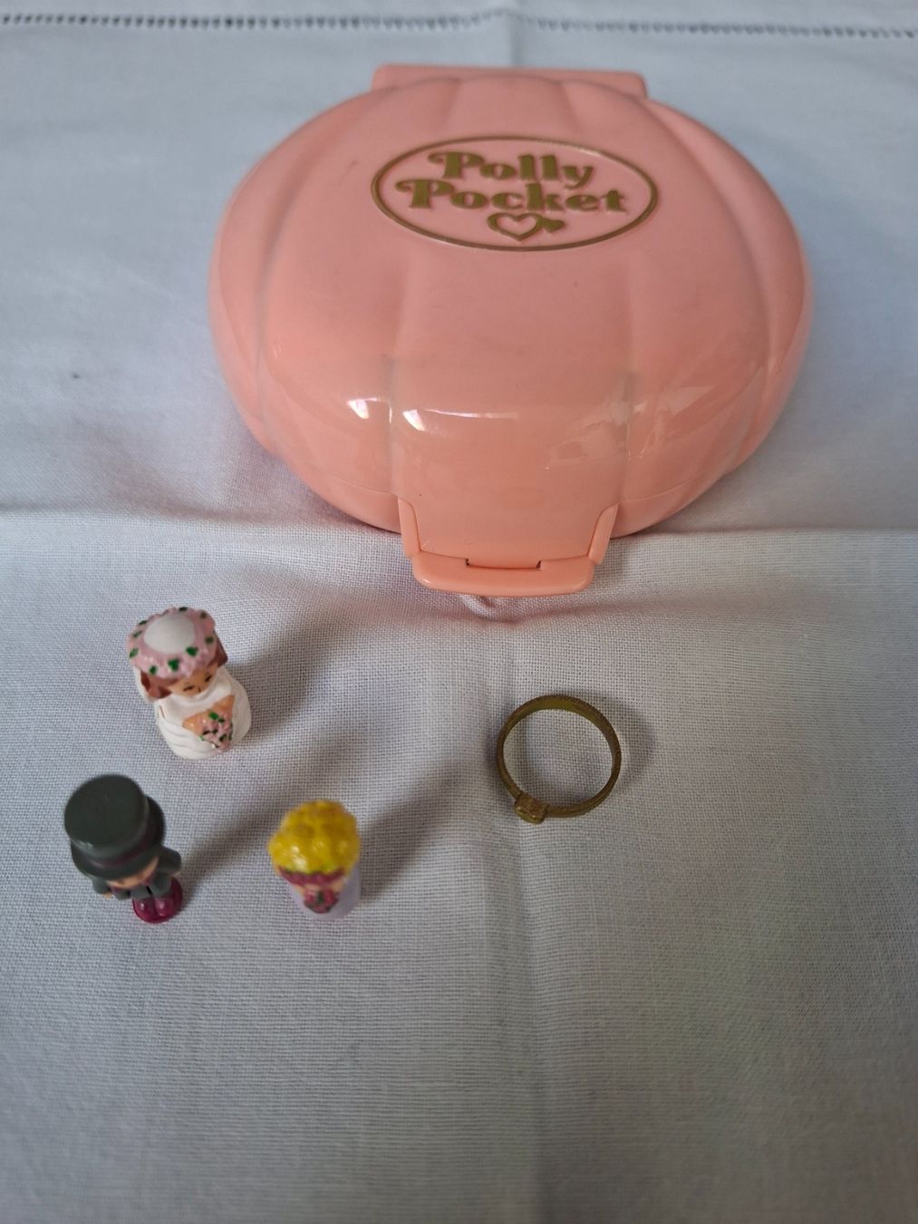 Polly Pocket Carillon: Polly Pocket 1989 Wedding Day mit Ring 100% – Usato da Möhlin venduto da teddybaer8