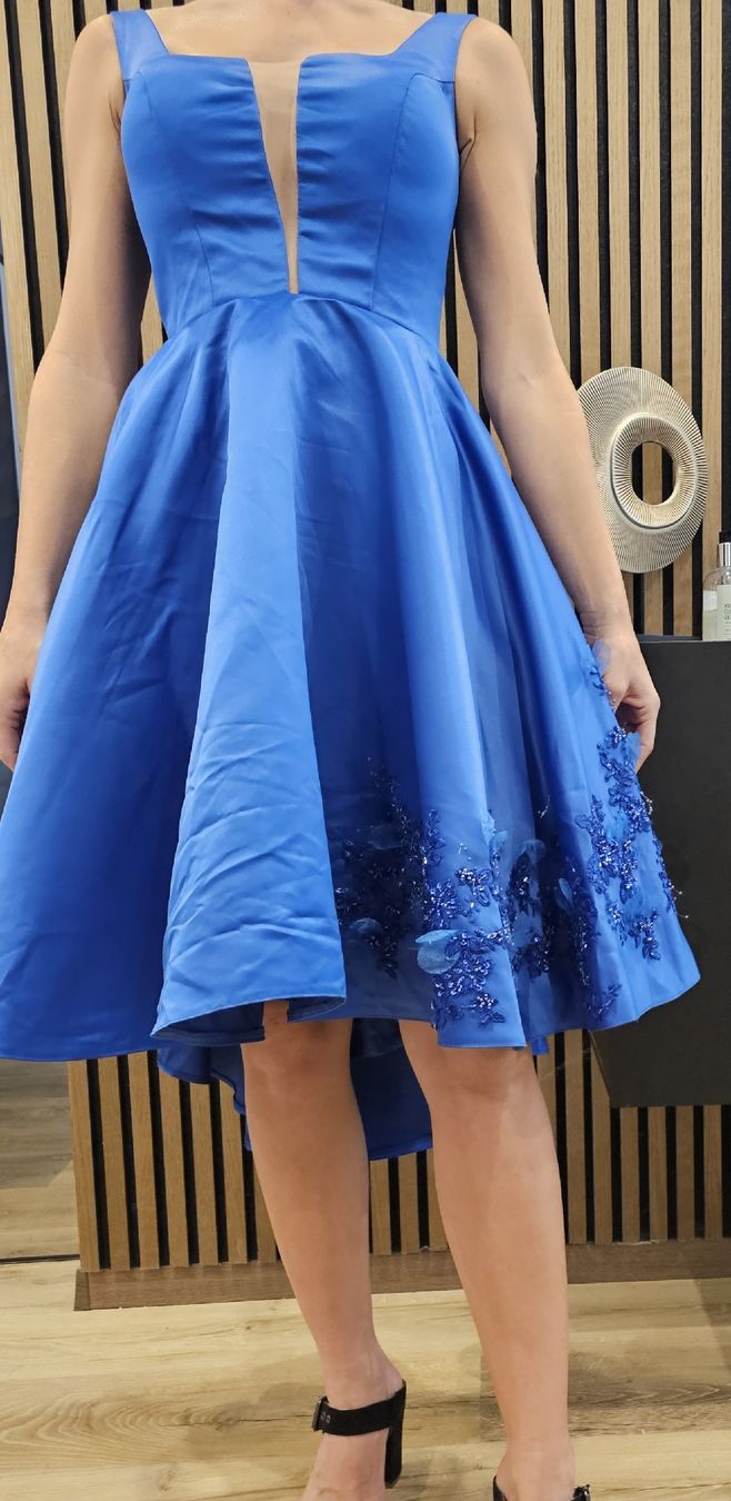 Vestiti: kleid – Usato da Grosshöchstetten venduto da Qenko 2