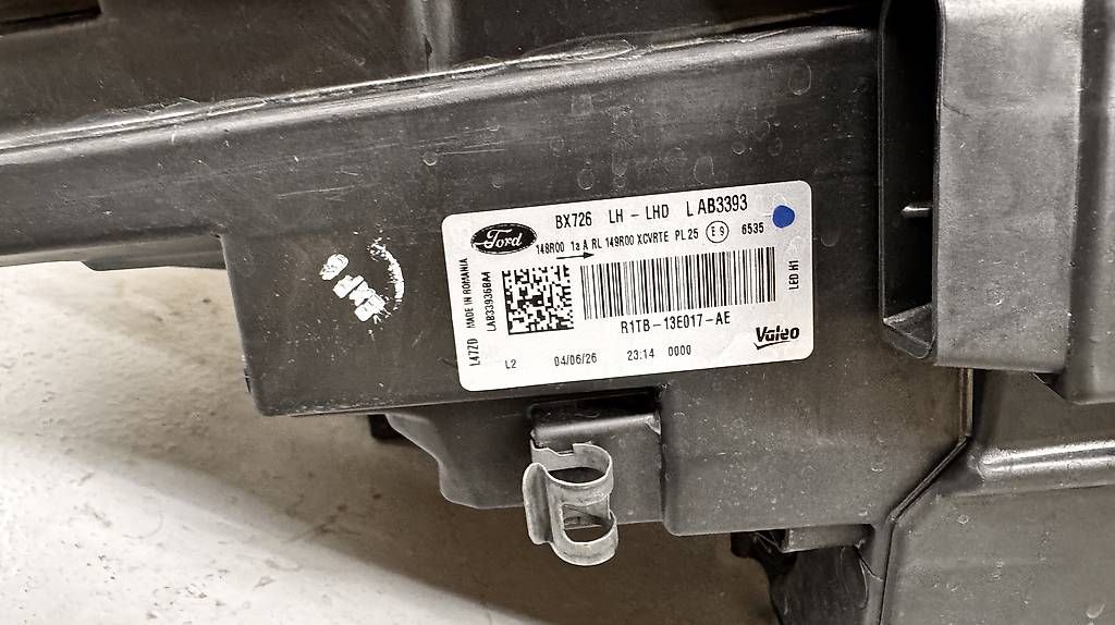 Fari: Ford Puma Scheinwerfer – Usato da Berg SG venduto da michi.haegele 2