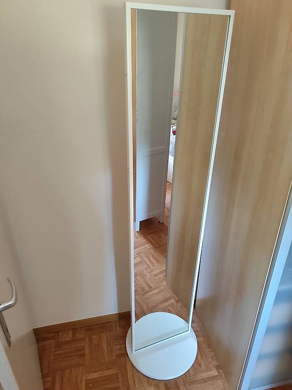 Ikea Specchi: Spiegelgarderobe drehbar – Usato da Adliswil venduto da Tierre1 3