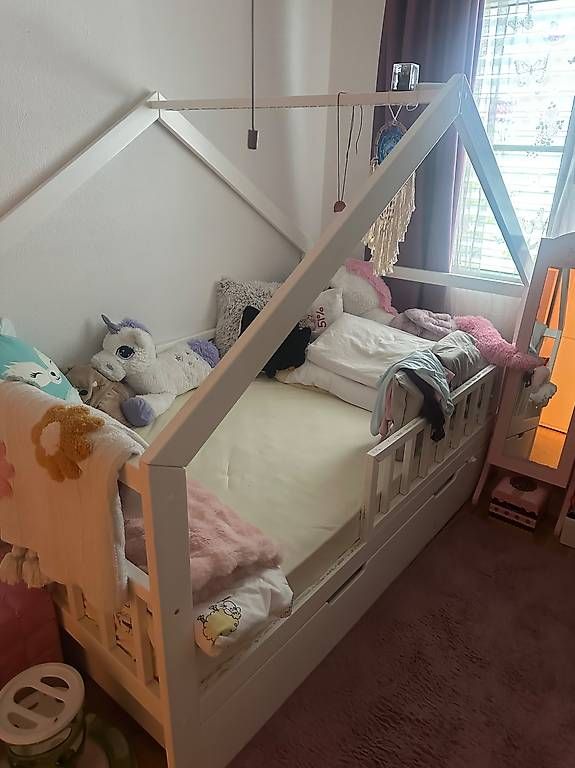 Letti: Kinderbett – Usato da Schwerzenbach venduto da kristina_p 2