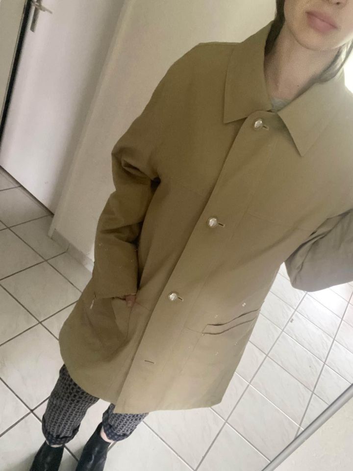 Cappotti: Baronia Trenchcoat - Gr. M – Usato da Illnau venduto da Monkky 7