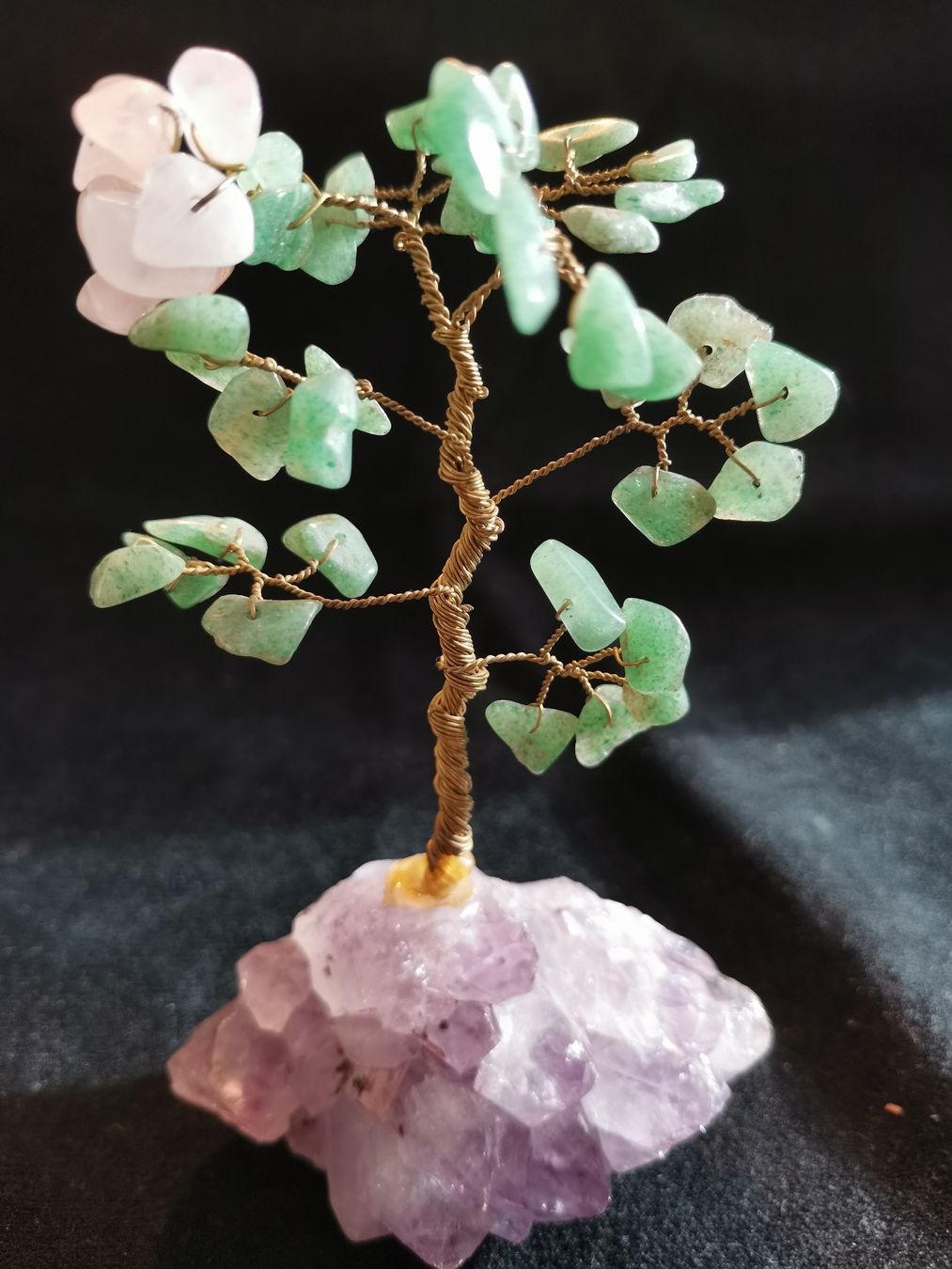 Minerali & Pietre curative: Kristall: "Amethyst-Baum" m.Drahtgeflecht + Kristall-Blätter – Usato da Luzern venduto da adonairo