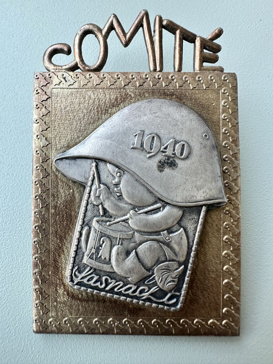 Basler Placchette & Badge: Fasnacht Basel GOLD 1940 STAHLHELM COMITÉ – Usato da Basel venduto da fasnachtsoutlet1965