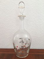 Antike Karaffe mit Blumenmotiv (Handmalerei)