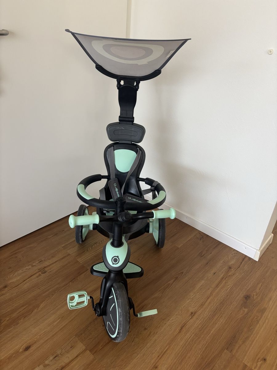 Globber Véhicules pour enfants: GLOBBER - Dreirad - Explorer Trike 4in1 - Farbe Mint – D'occasion à Lachen SZ par olg_m775 2