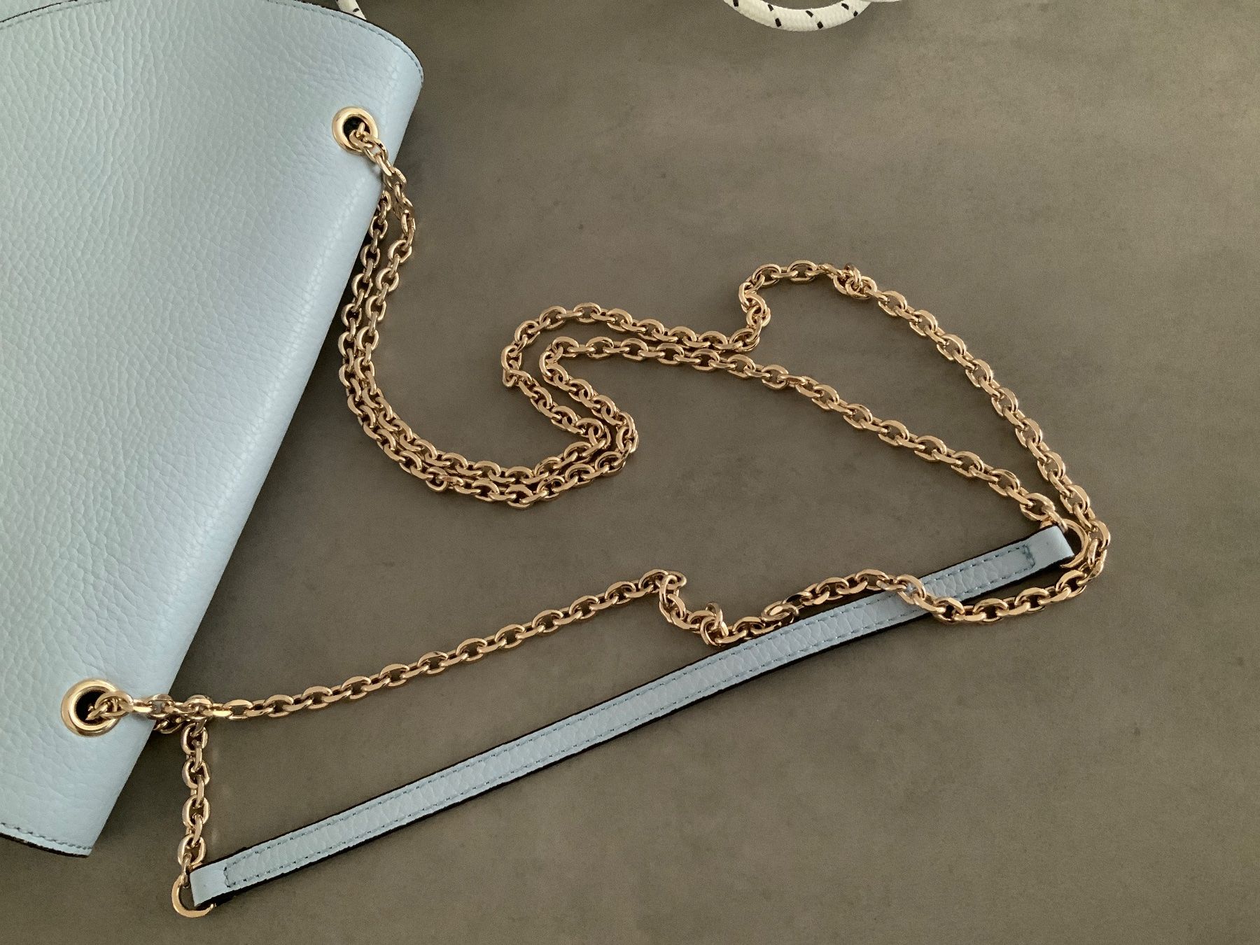 Coccinelle Taschen für Damen: Coccinelle Leder-Umhängetasche – Neu (gemäss Beschreibung) aus Uster von Macita56 4