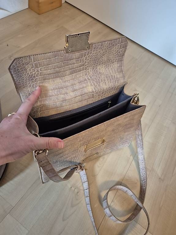 Borse da donna: LYDC Handtasche – Usato da Langenthal venduto da hab_zw5p 3