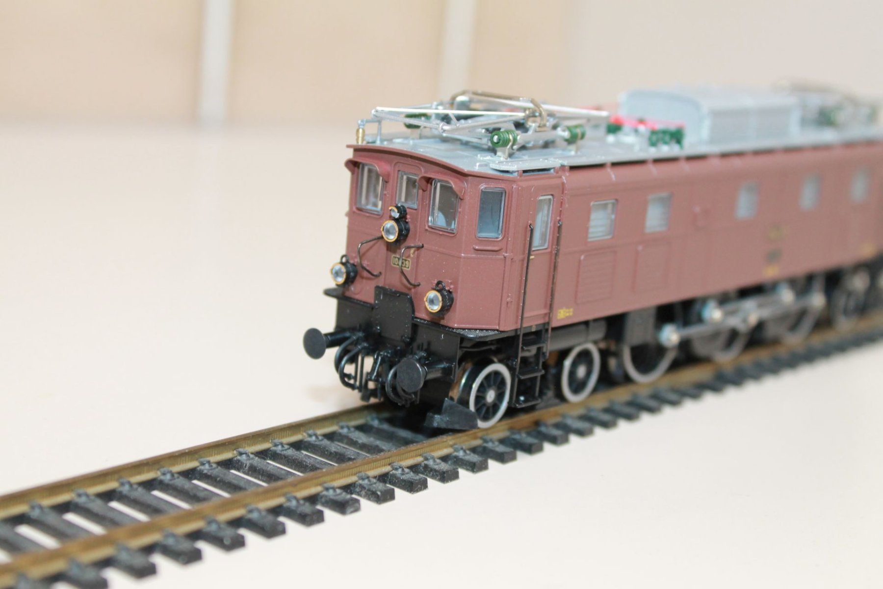 Roco Modellini di ferrovie: Roco Ae3/6 II – Usato da Birmensdorf ZH venduto da Buhwil18 4