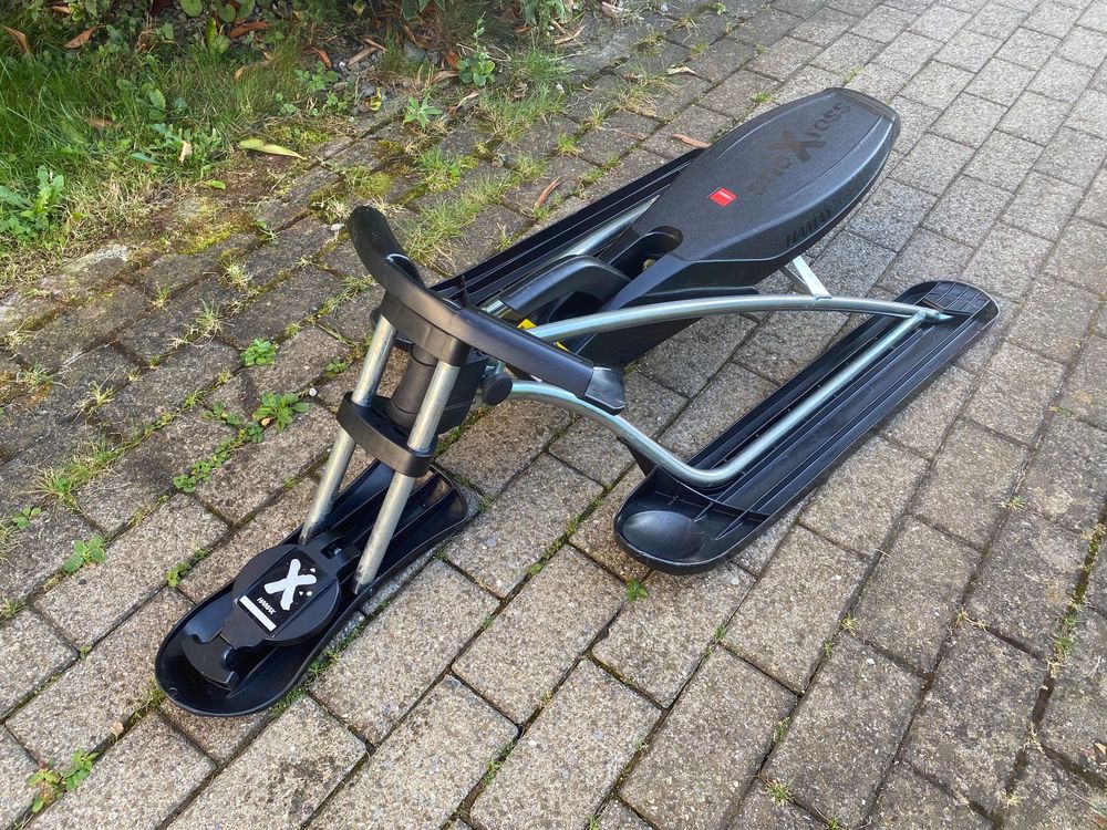 Hamax Sno Xross 250 Stahlrohrschlitten (Gebraucht) in Adligenswil für ...