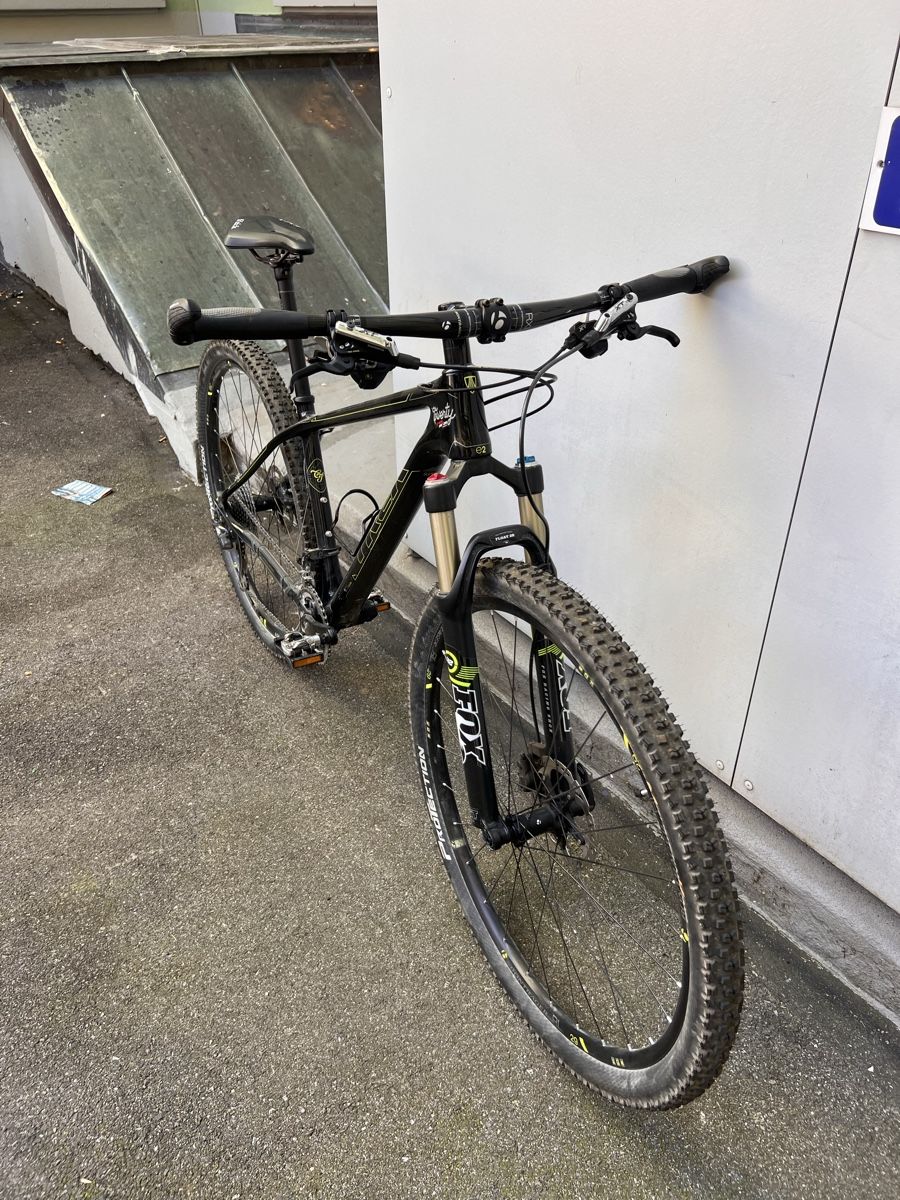 Trek Biciclette: Trek Superfly Elite SL – Carbon 29” MTB – Usato da Zürich venduto da cse_5n8q 2