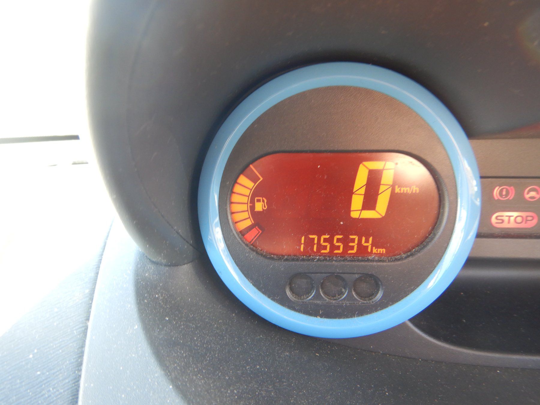 Renault Autos: Renault Twingo 1.2 75 – Gebraucht aus Fribourg von OFAIL 5