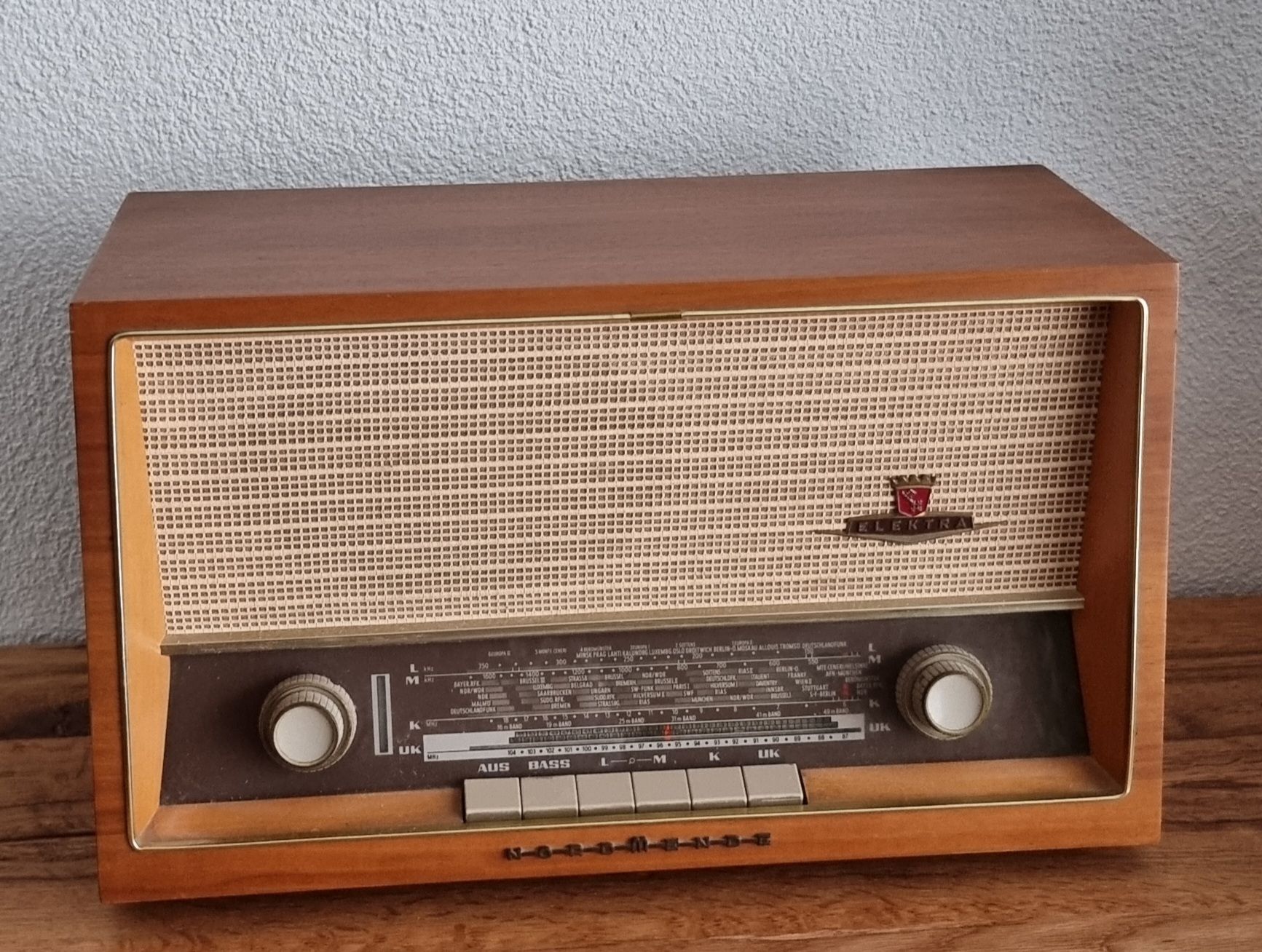 Nordmende Radio: Röhren-Radio/Elektra – Usato da Frauenfeld venduto da Bleeddragon 2