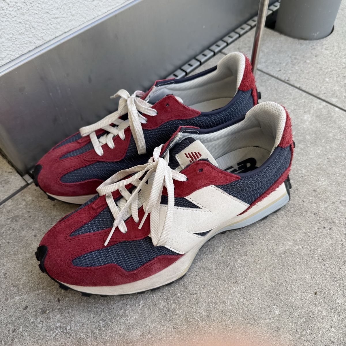 New Balance Scarpe da uomo: New Balance 327 Grösse 46.5 – Usato da Itingen venduto da JDG11 1