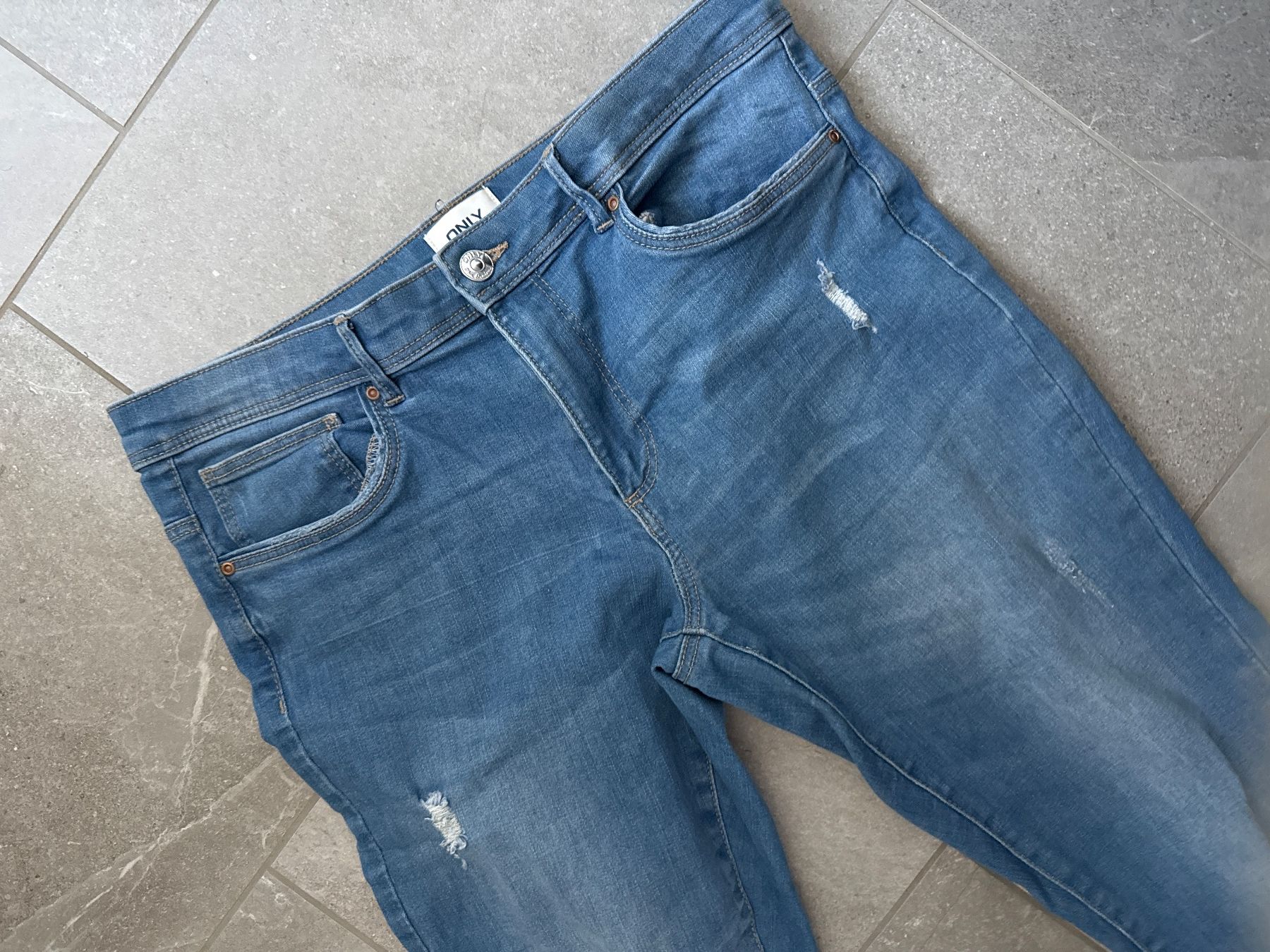 Only Jeans: ONLY Damen Jeans  XL – Usato da Amriswil venduto da used2use 1