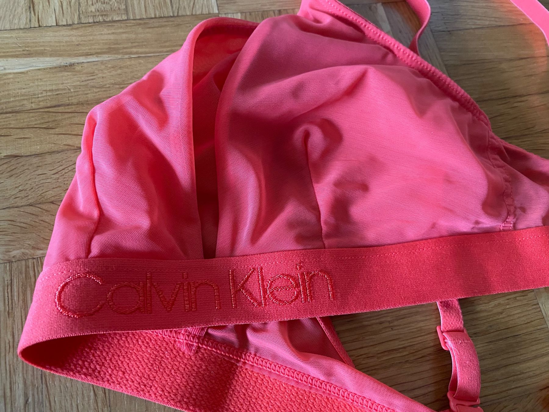 Calvin Klein Altra biancheria intima: BH Calvin Klein 75B – Usato da Zug venduto da estarthyme 1