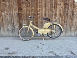 Motobecane Mobylette mit Ausweis