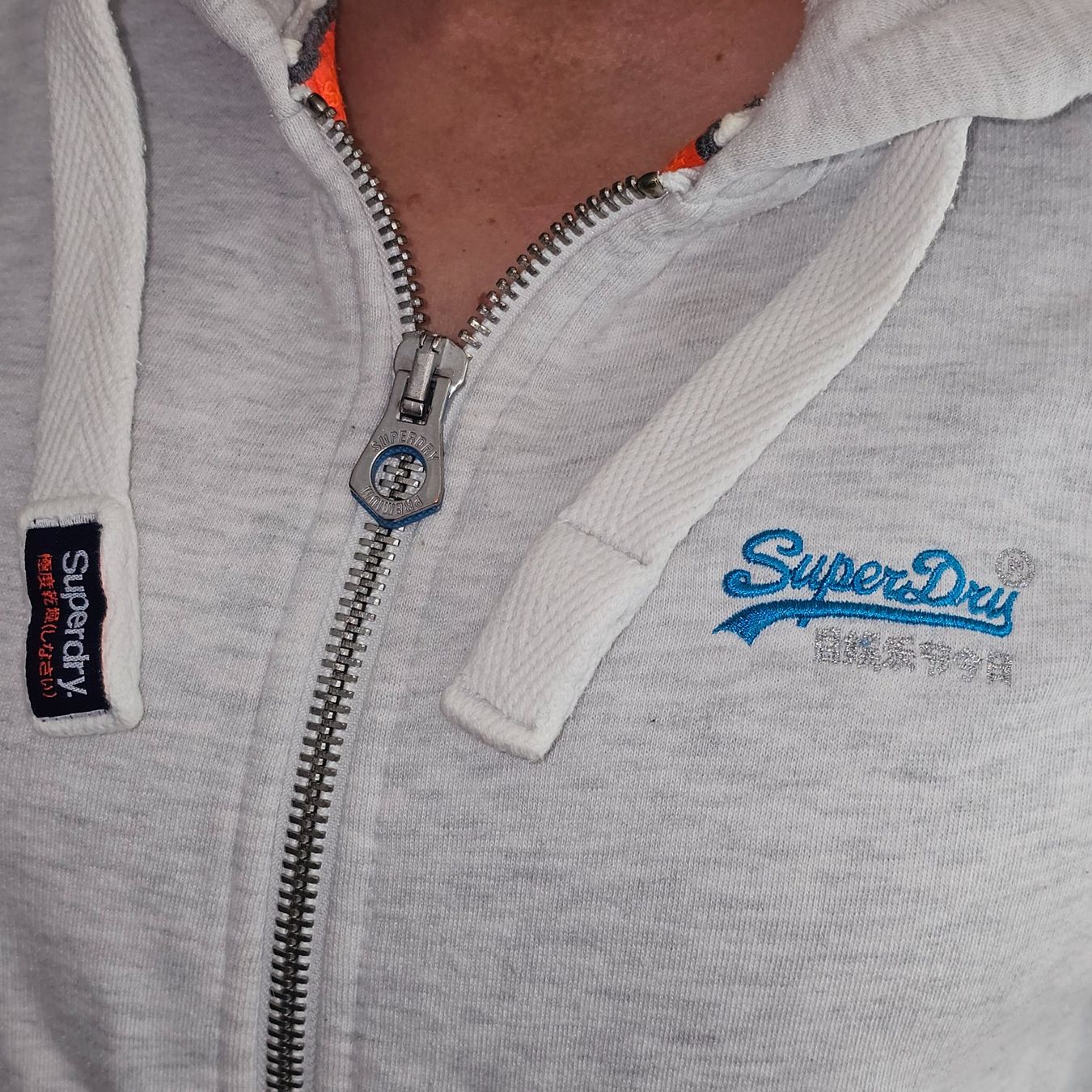 Superdry Maglioni & Felpe: Superdry felpa con cappuccio - M – Usato da Matten b. Interl venduto da Vanilla8 3