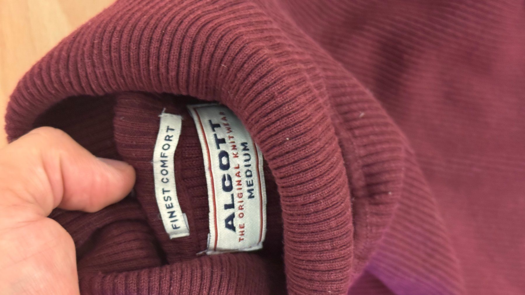 Maglioni & Felpe: Rippstrick Pullover Alcott Kragen Grösse M gut erhalten – Usato da Ostermundigen venduto da Vangiolillo 2