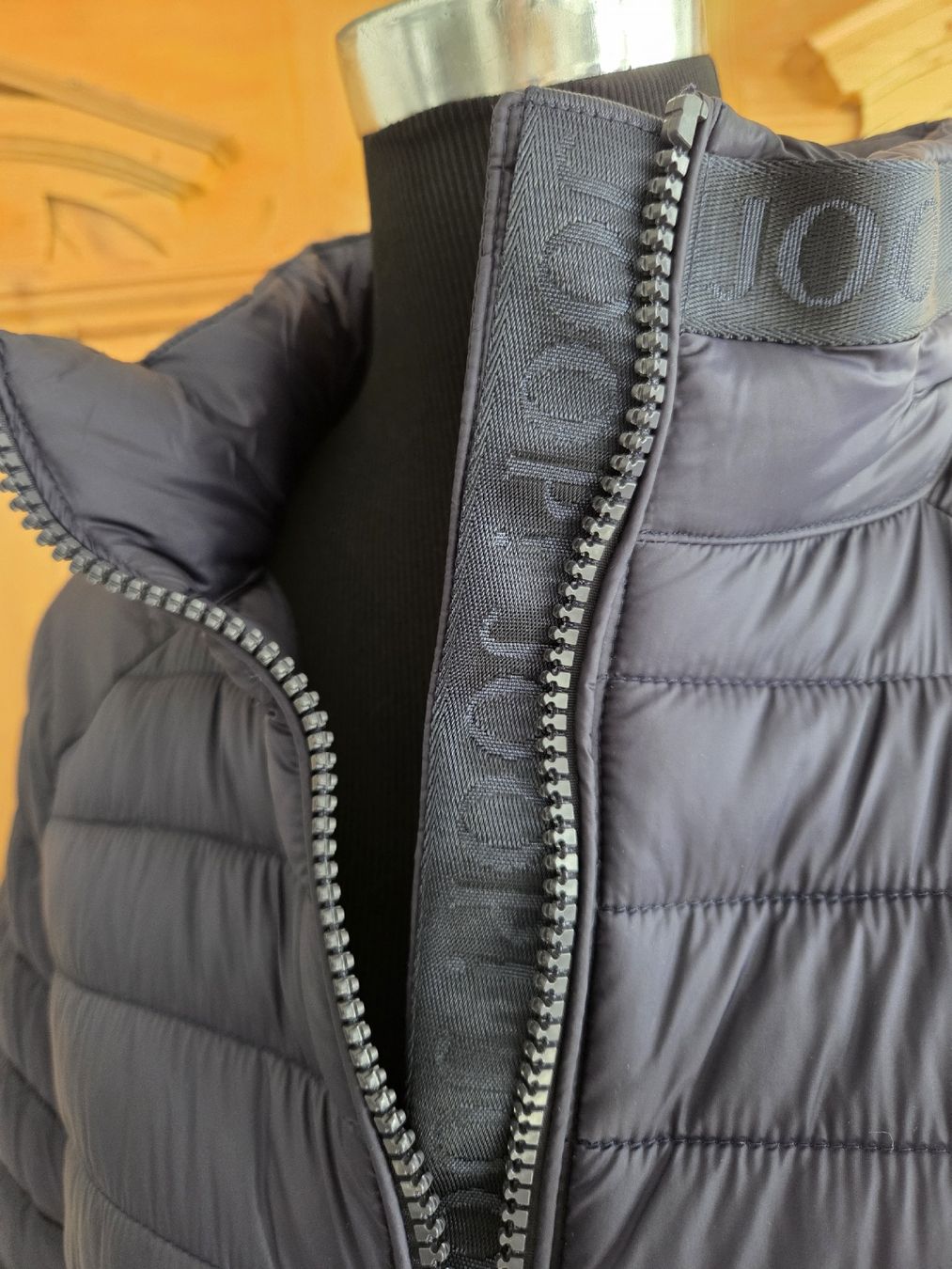 Joop Giacche: schöne Steppjacke, Jacke, Joop – Nuovo (secondo la descrizione) da Wiesendangen venduto da Sinhuk 2